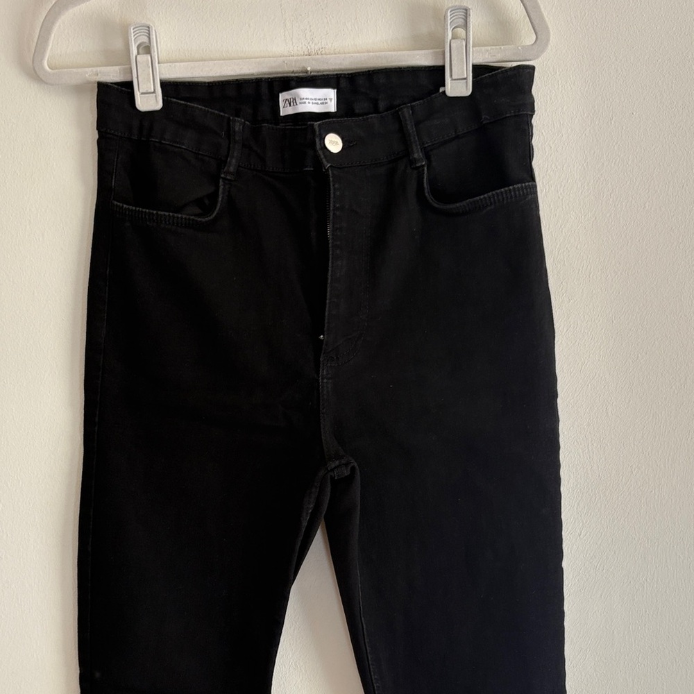 Zara Classic Black Skinny Jeans